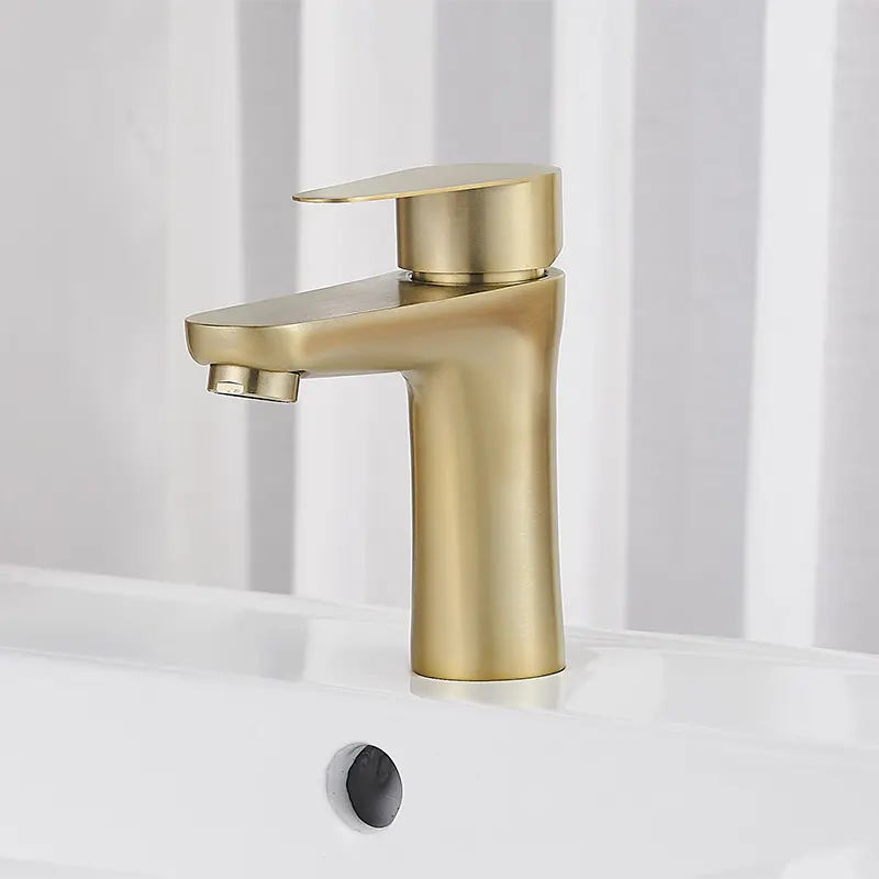 Gebürstete Wasserhahn aus Goldbecken
