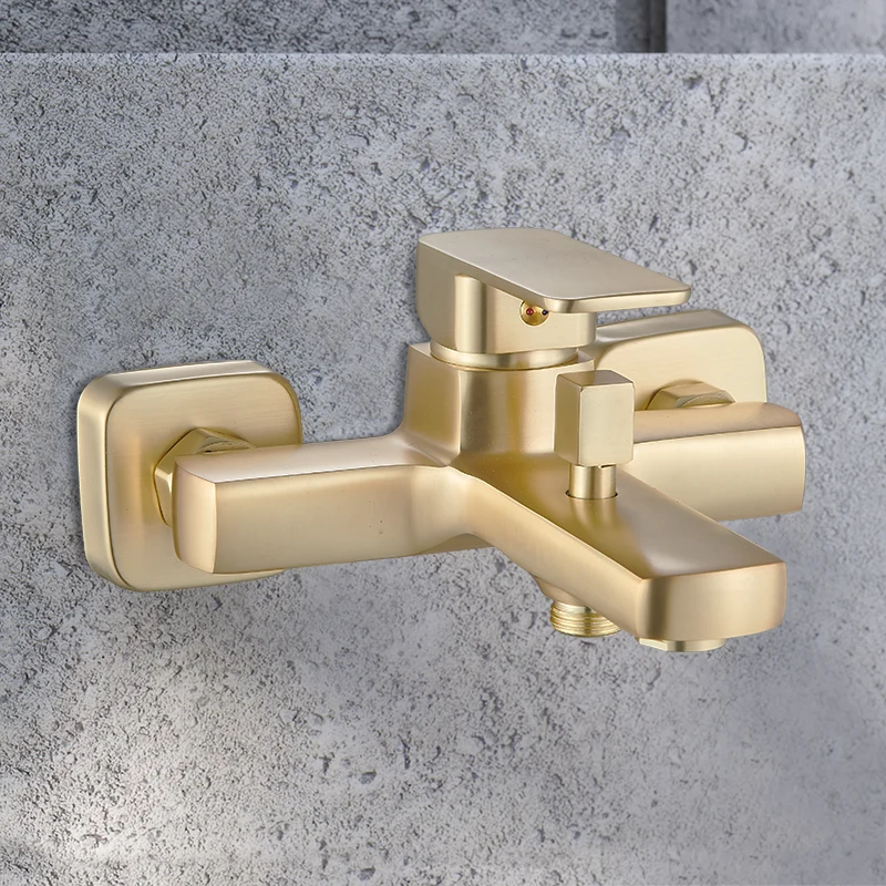 Luxus freistehende Badewanne Wasserhahn